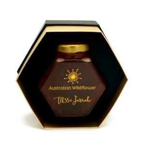 Jarrah honey, derived from the Jarrah tree of Western Australia, is renowned for its potent antibacterial properties and rich, dark color. It is particularly sought after for its high levels of antioxidants which promote healing and boost immunity.